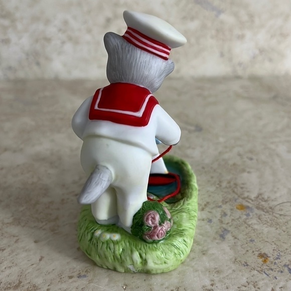 Vintage Kitty Cucumber Schmid Figurine Albert with Sailboat 1992 - Picture 3 of 6